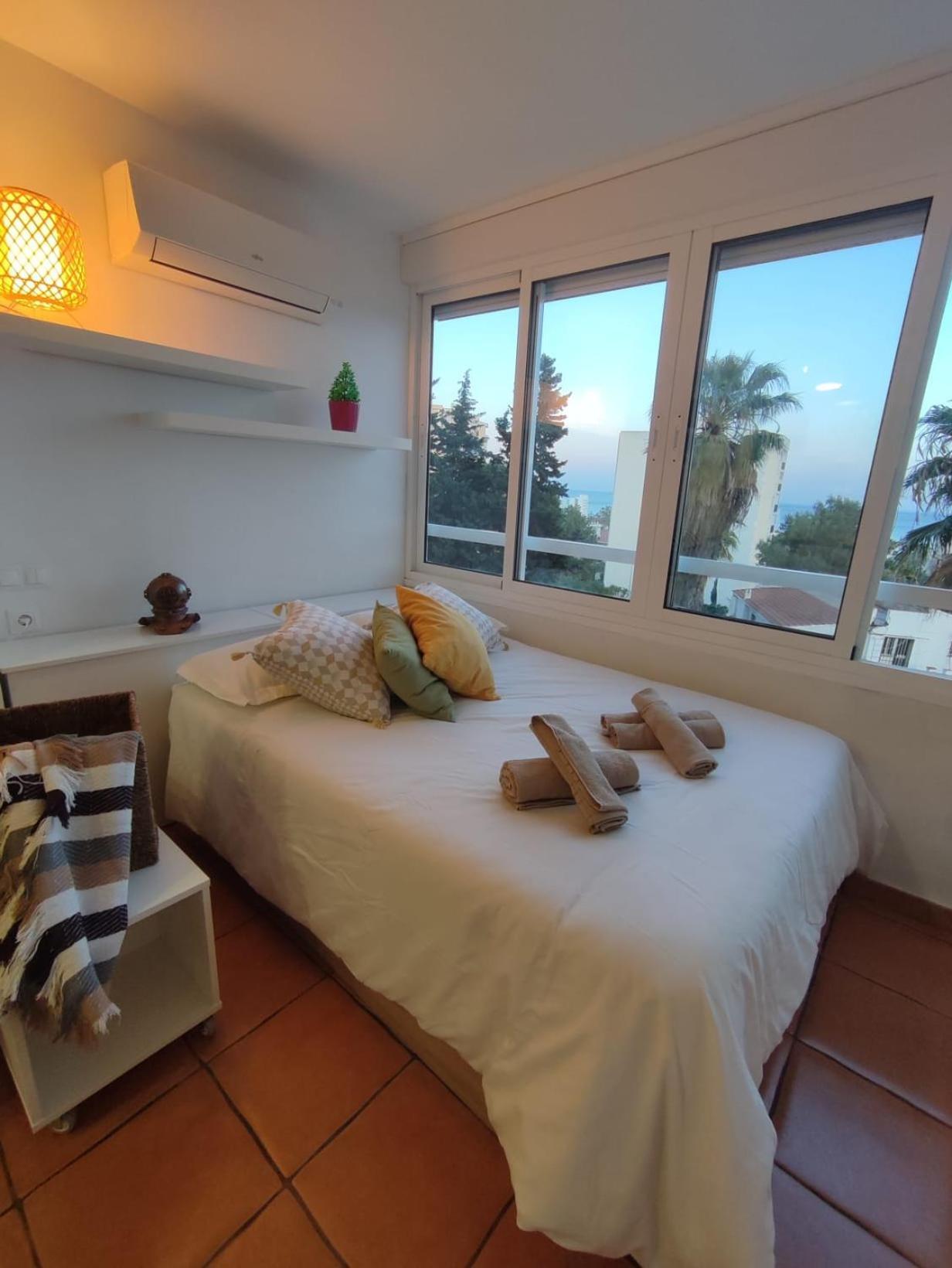 贝纳尔马德纳La Ventana De Puerto Marina公寓 外观 照片